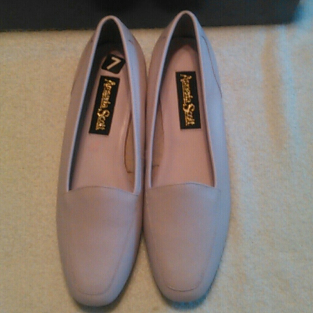 Franco Sarto Women’s Pale Pink Classic Loafers